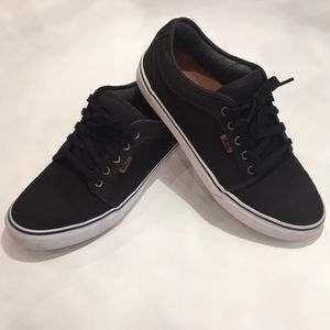 Vans off the wall canvas shoes